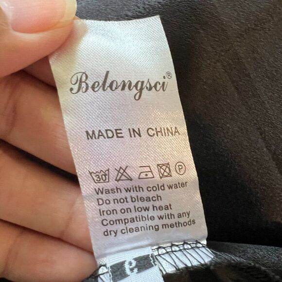 Belongsci Black Shift Dress Women Large V-Neck Bell Sleeves Minimalist Office - Picture 4 of 9